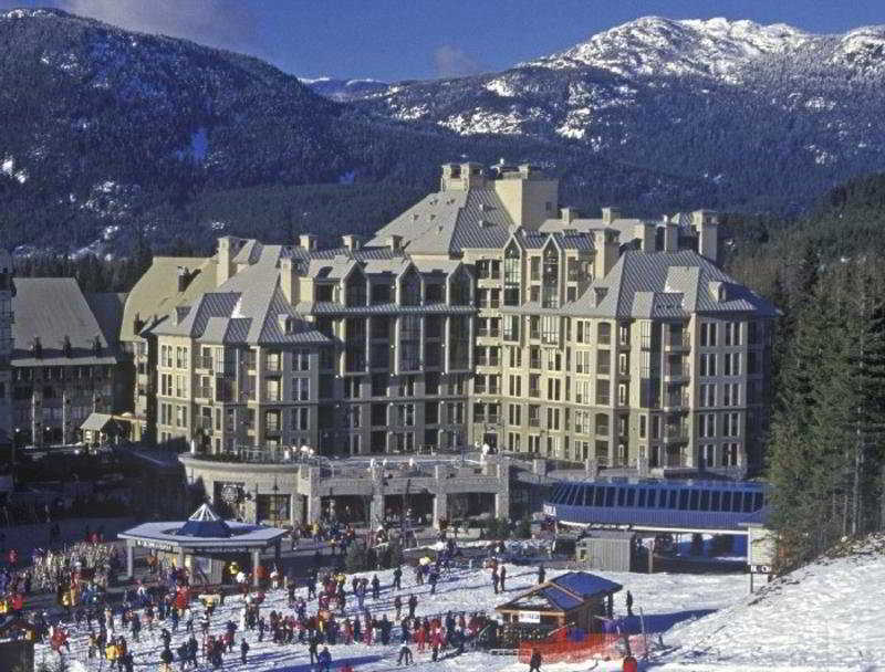 Pan Pacific Whistler Mountainside Hotel Exterior foto